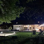 Vila Luceo Perigord 10p Piscine Clim *